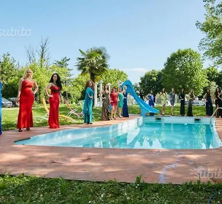 Villa Geres Bed & Breakfast *
